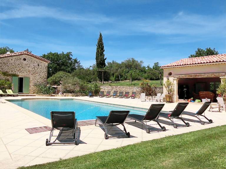 Locations de vacances et saisonnières à Vézénobres - HomeToGo