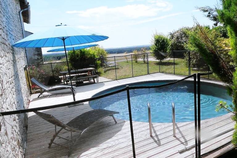Locations et appartements de vacances à Loudun - HomeToGo