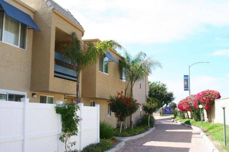 Surf's up at Solana Beach vacation homes - HomeToGo