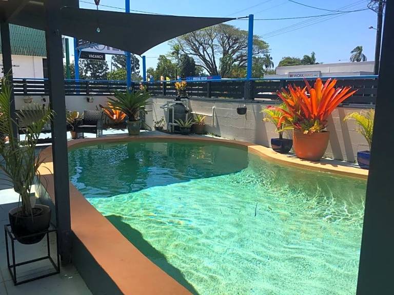 Holiday houses & accommodation in Innisfail
