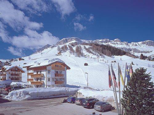 Arabba bietet Ihnen exzellente Ferienwohnungen in den Dolomiten - HomeToGo