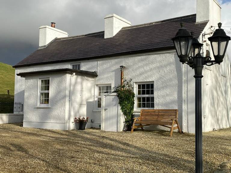 Find cottages & holiday homes in Donegal from £21