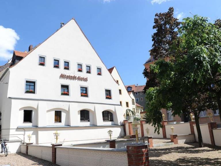 Ferienwohnungen & Ferienhäuser für Urlaub in Freiberg ab 18