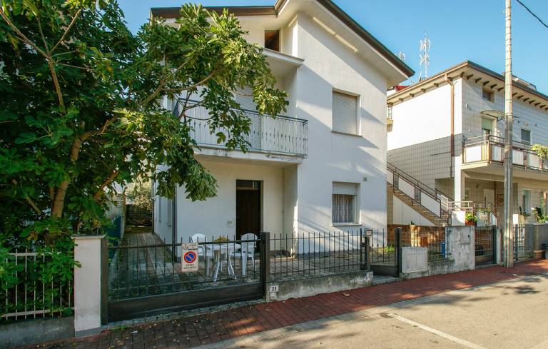 Appartamenti e case vacanza a Misano Adriatico - HomeToGo