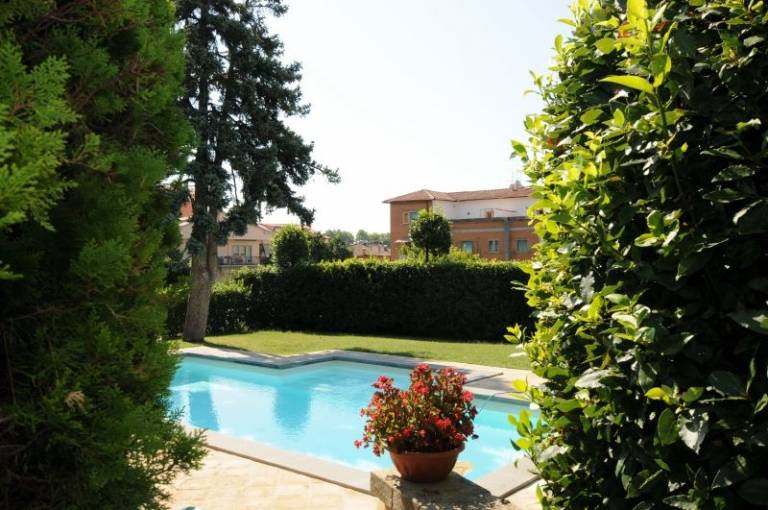Bolsena, deliziosi appartamenti vacanza tra i Monti Volsinii - HomeToGo
