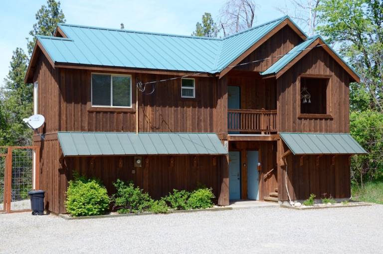 Outdoor adventure in the Old West with a Winthrop vacation rental - HomeToGo