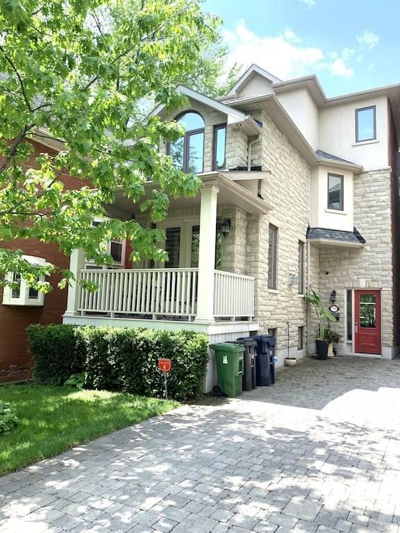 Top Party House Rentals HomeToGo