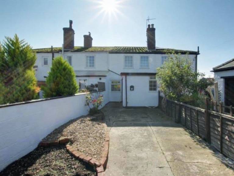 Holiday & Lettings in Chapel St. Leonards from £33 HomeToGo