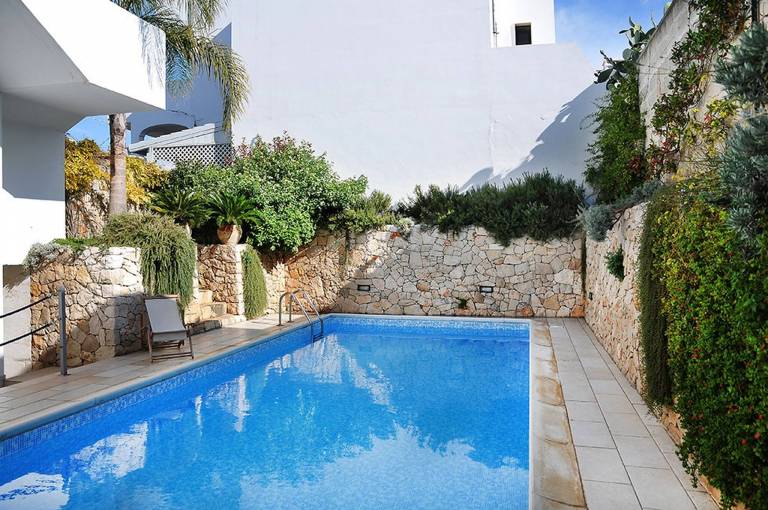 Case vacanza a Santa Maria Al Bagno: un gioiellino esotico nel Salento - HomeToGo