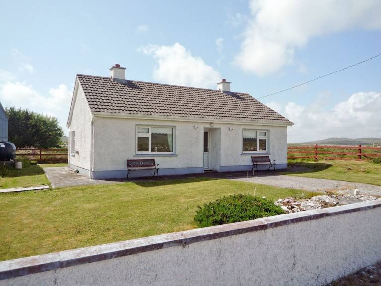 Aran Islands Vacation Rentals from 36 HomeToGo