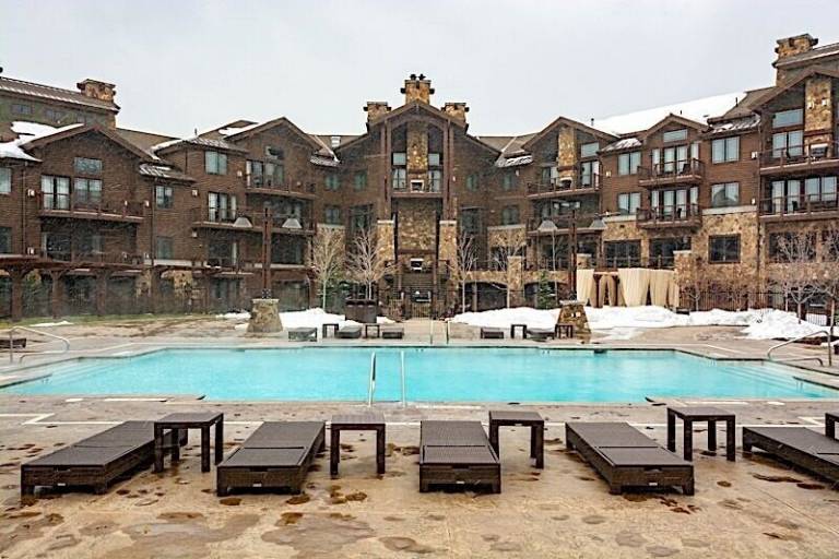Top Weekend Getaway in Utah (Vacation Inspiration!) HomeToGo