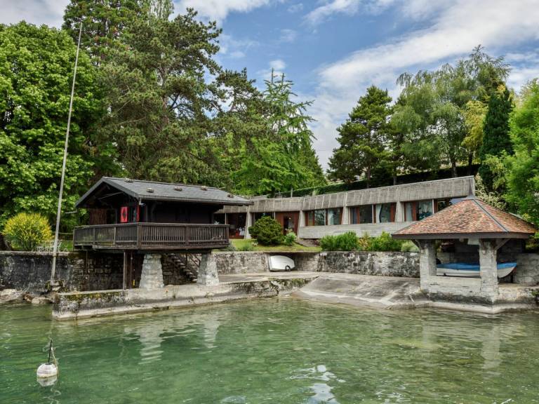 Une location de vacances à Montreux sur les rives du lac Léman - HomeToGo