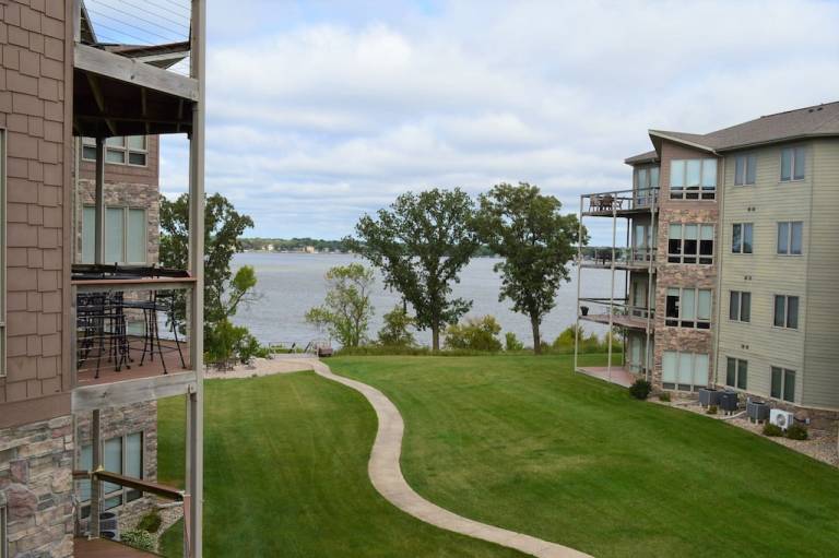 Okoboji Cabins & Vacation Rentals from 99 HomeToGo