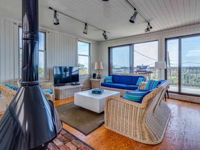 Fire Island Vacation Rentals & House Rentals from 125 HomeToGo