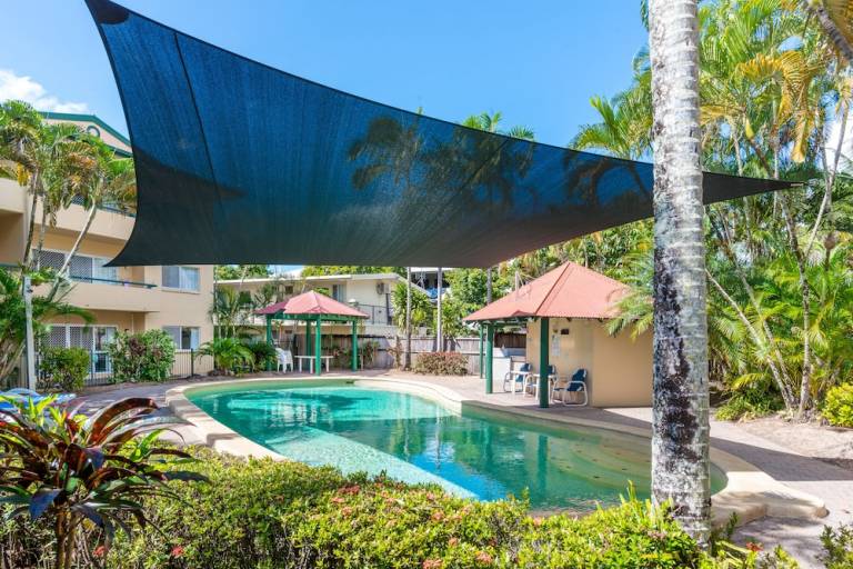 Find Holiday Houses & Accommodation In Cairns From $31!