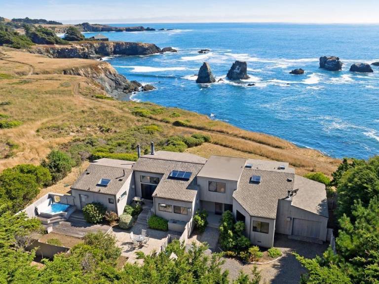 Sea Ranch House Rentals & Vacation Rentals from $218 | HomeToGo