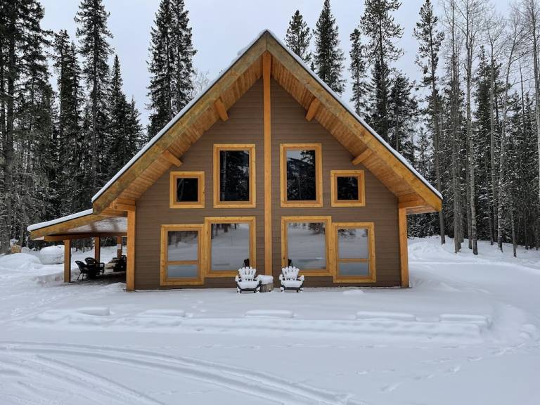 Discover Unique Sites and Natural Wonders With a Nordegg Vacation Home - HomeToGo