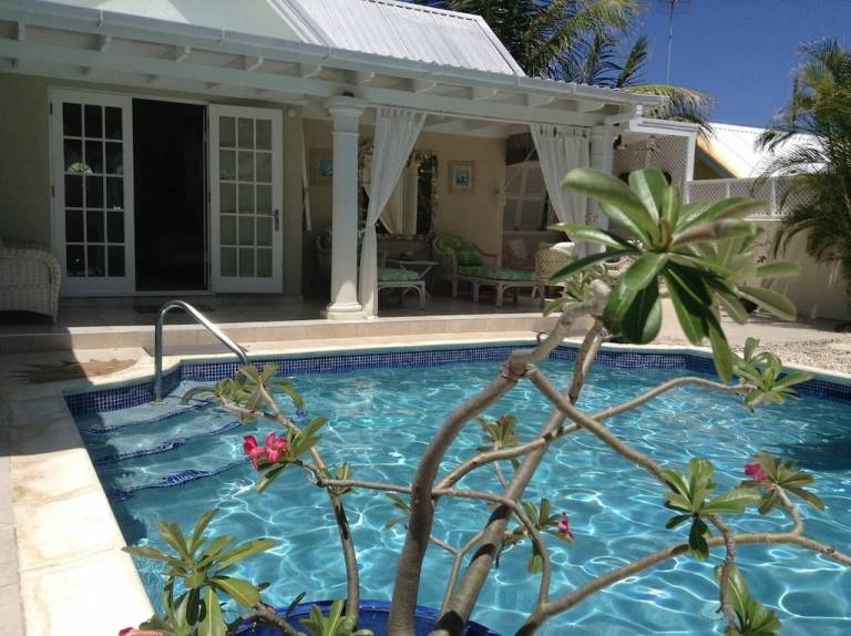 Barbados Vacation Rentals From $59 | HomeToGo