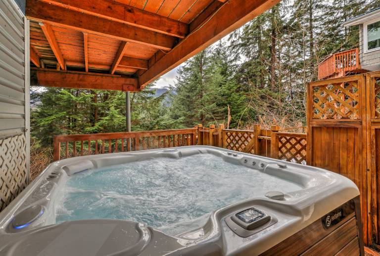 Alaska Cabins & House Rentals from 71 HomeToGo