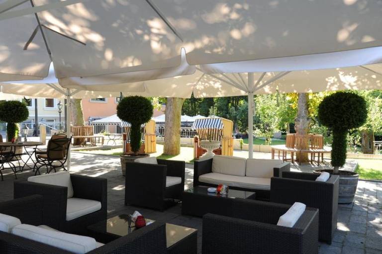 Ferienwohnungen & Unterkünfte in Rheinbach  - HomeToGo