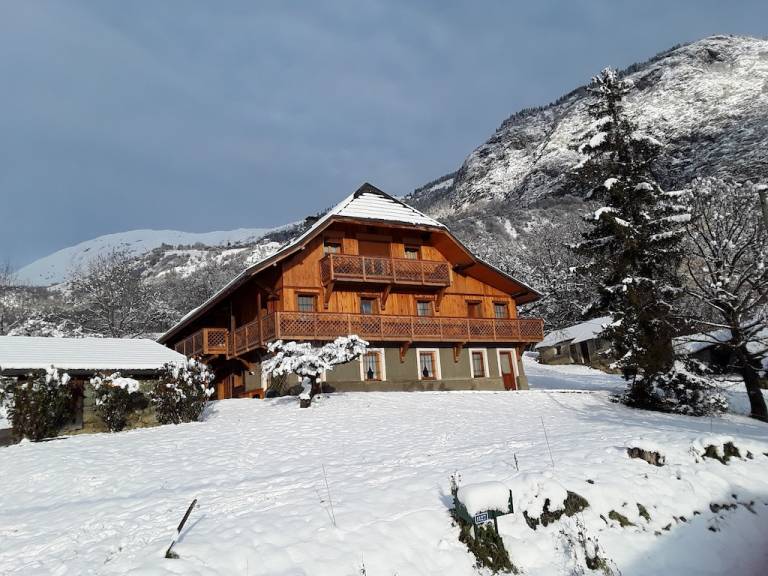Locations et appartements de vacances à Saint-Jean-de-Maurienne - HomeToGo