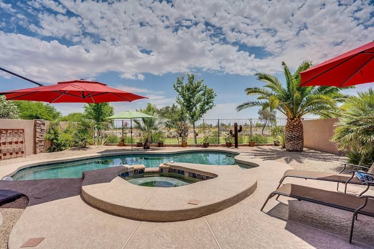 10 Best Places to Take a Summer Vacation in Arizona