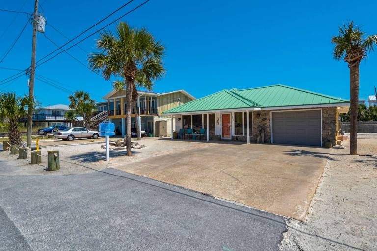 St. Andrews State Park Lodging HomeToGo