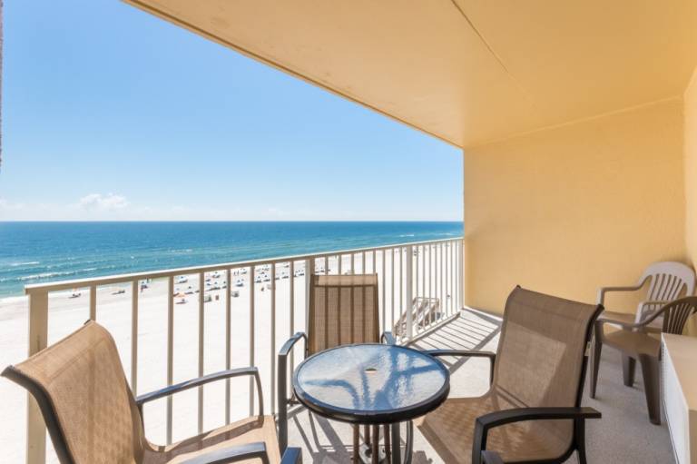 The 4 Best Pet Friendly Beaches In Alabama Rentals