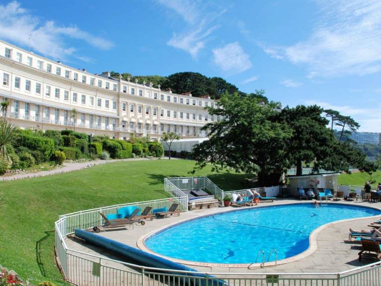 DogFriendly in Torquay Top Offers HomeToGo