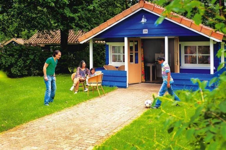 Ferienhäuser & Ferienwohnungen in Slagharen  - HomeToGo