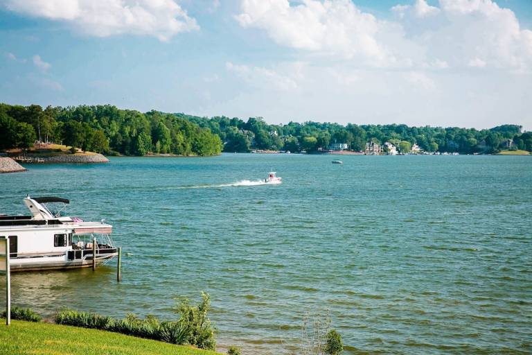 Lake Wylie Vacation Rentals from 72 HomeToGo