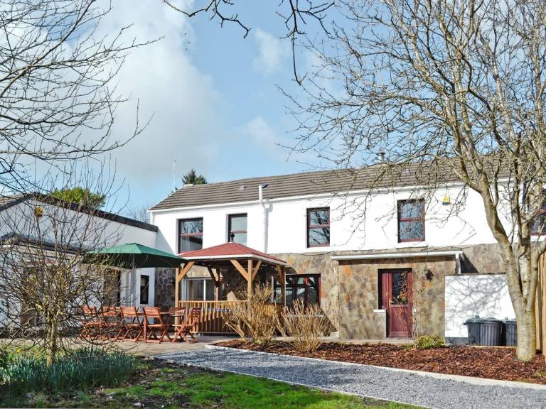 Holiday Cottages in Burry Port - HomeToGo