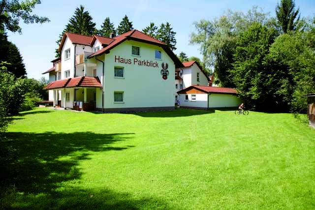 Ferienwohnungen in Bad Dürrheim bieten Ihnen Wellness im Schwarzwald - HomeToGo