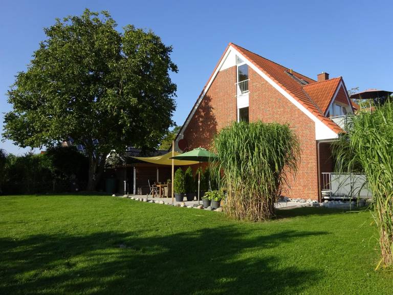 Ferienwohnungen und Unterkünfte in Dassow - HomeToGo