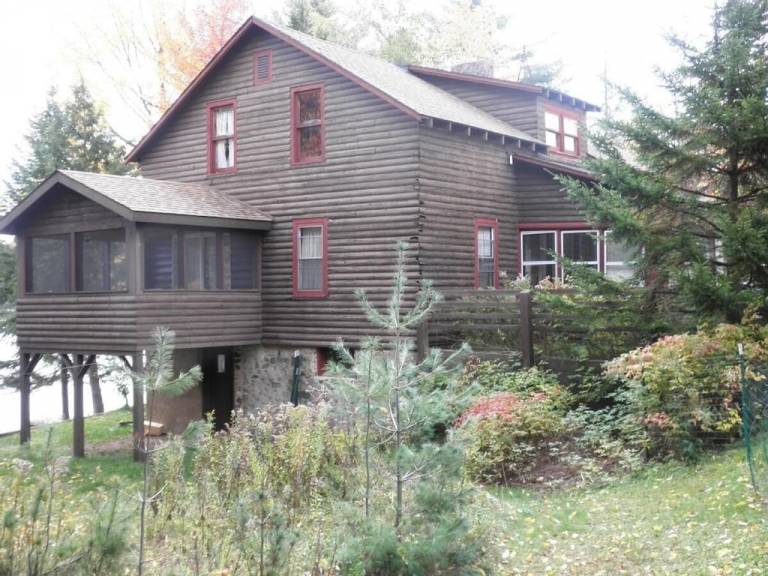 Cranberry Lake Vacation Rentals from 87 HomeToGo