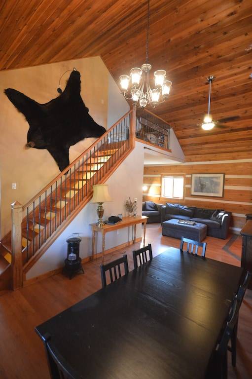 Crowsnest Pass Vacation Rentals from 54 HomeToGo