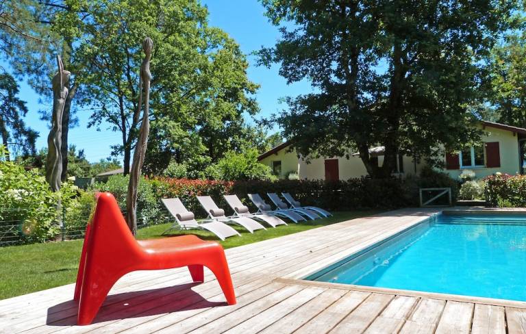 Découvrir les richesses de la région Nouvelle-Aquitaine avec une location de vacances à La Brède - HomeToGo