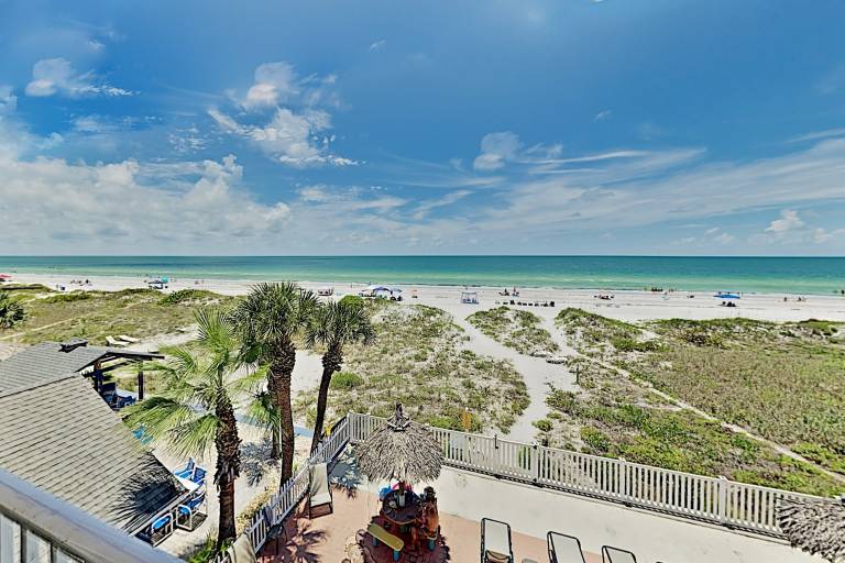 Indian Rocks Beach Condos & Vacation Rentals from $46 | HomeToGo