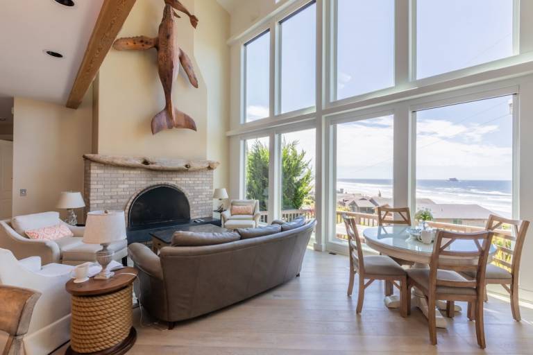Your Vacation Rental Home in Arch Cape, Oregon - HomeToGo