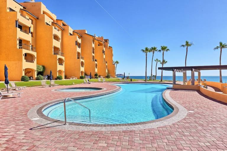 Puerto Peñasco Condos & House Rentals from 31 HomeToGo