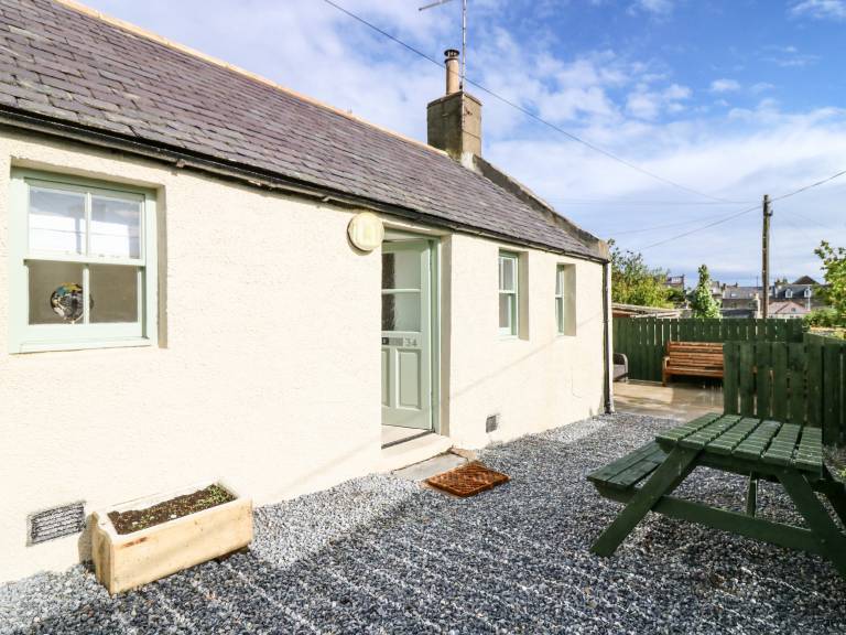 Holiday lettings & accommodation in Portsoy