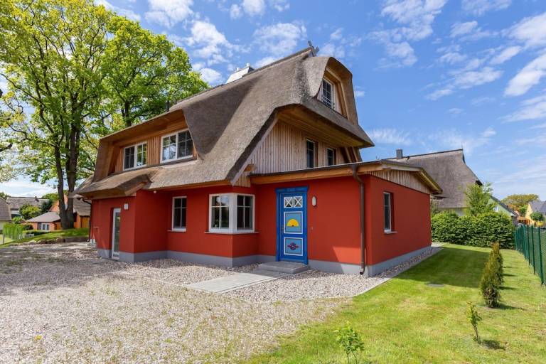 Die Lagunenwelt Mecklenburg-Vorpommerns: Ferien im Ferienhaus in Wieck - HomeToGo
