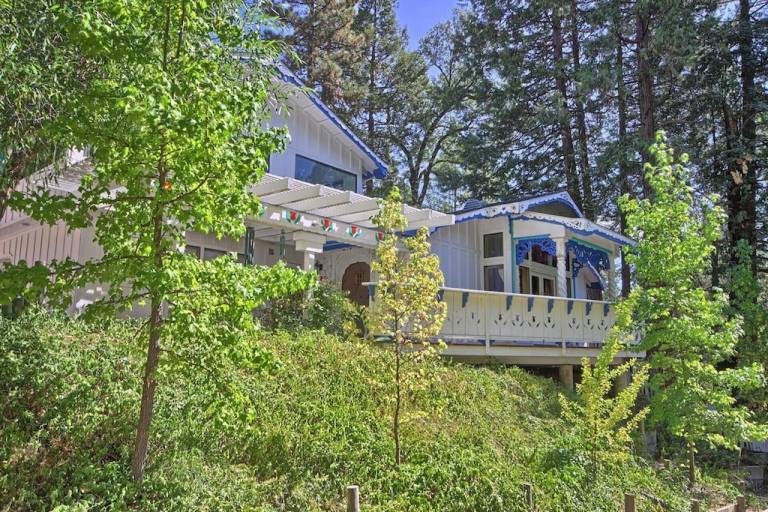 Bass Lake Cabins & Vacation Rentals from 85 HomeToGo