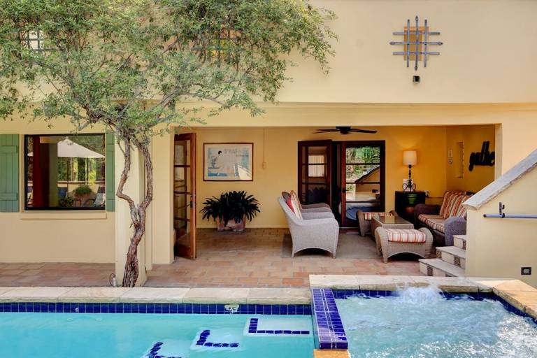 Stay at Fairfield vacation rentals and have fun - HomeToGo