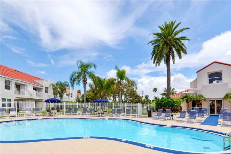Saint Petersburg, FL Vacation Rentals from 64 HomeToGo