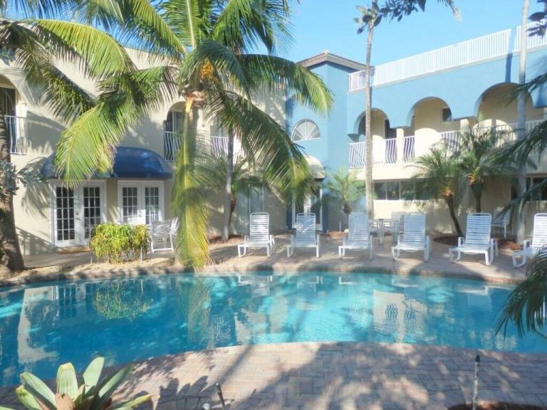 Boca Raton Condos & House Rentals from 52 HomeToGo