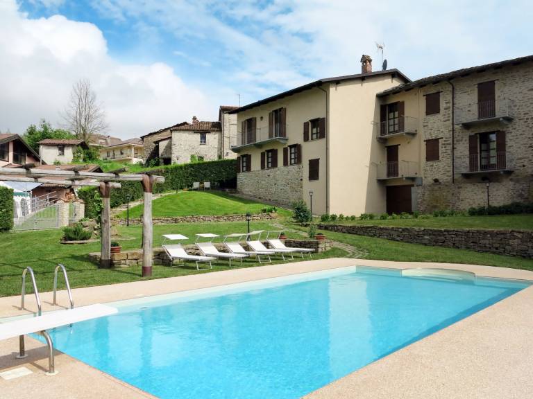 Case vacanza nella Provincia di Cuneo, tra vigneti, castelli e musei - HomeToGo