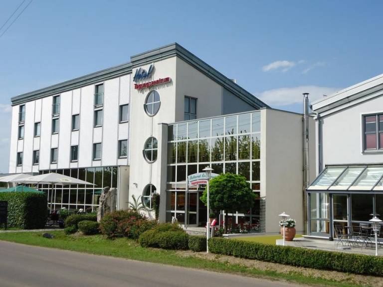 Ferienwohnungen in Zwenkau - Naturidylle vor den Toren Leipzigs - HomeToGo