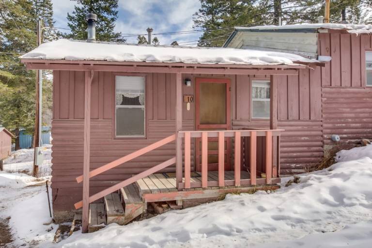 Cloudcroft Cabins & Vacation Rentals from 53 HomeToGo