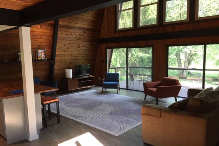 Yellow Springs Vacation Rentals from 197 HomeToGo